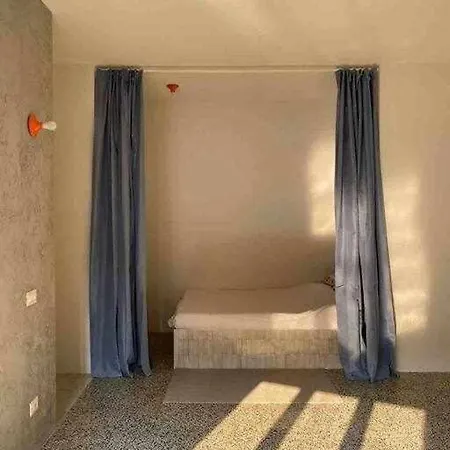 Casa Celeste Minicasa Vicino Allo Stadio San Siro מילאנו