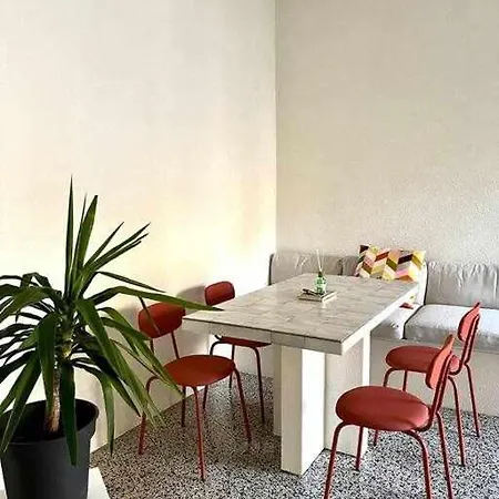 Casa Celeste Minicasa Vicino Allo Stadio San Siro Appartement